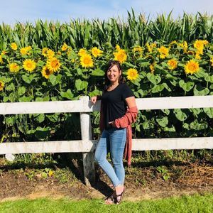 Meet your Posher, Stephanie